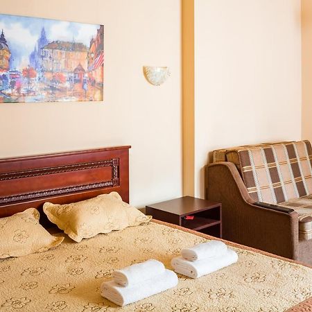 Apartment On Lesya Kurbasa 7 Лвив Екстериор снимка